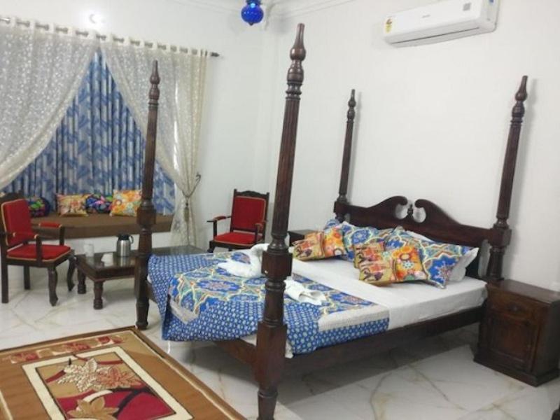 Tej Mahal Palace Bandikui Ngoại thất bức ảnh