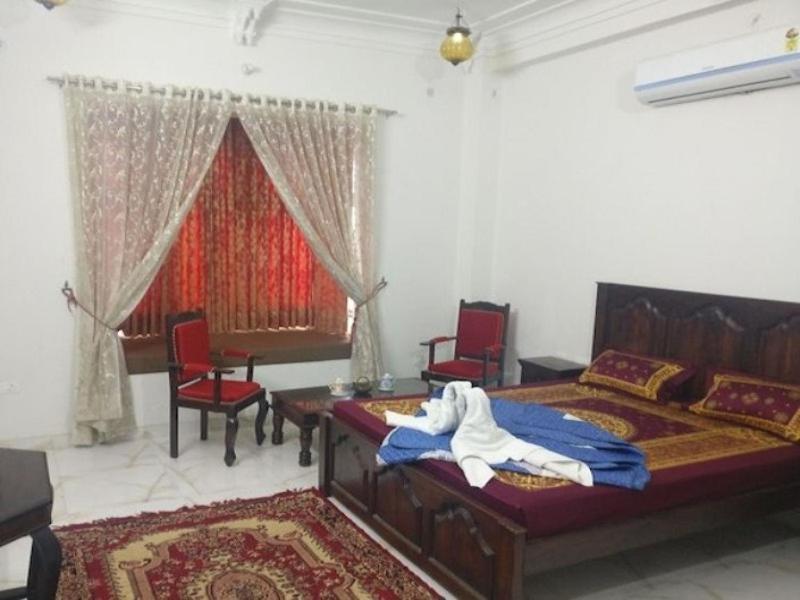 Tej Mahal Palace Bandikui Ngoại thất bức ảnh